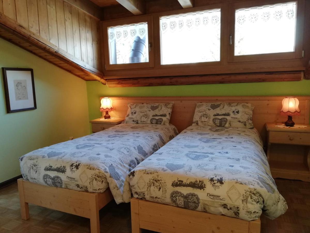 Perarolo di Cadore B&B La Genzianella מראה חיצוני תמונה