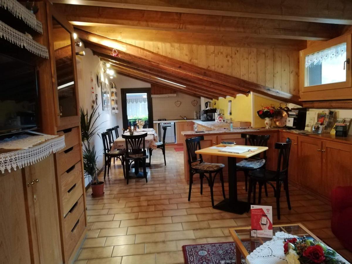 Perarolo di Cadore B&B La Genzianella מראה חיצוני תמונה