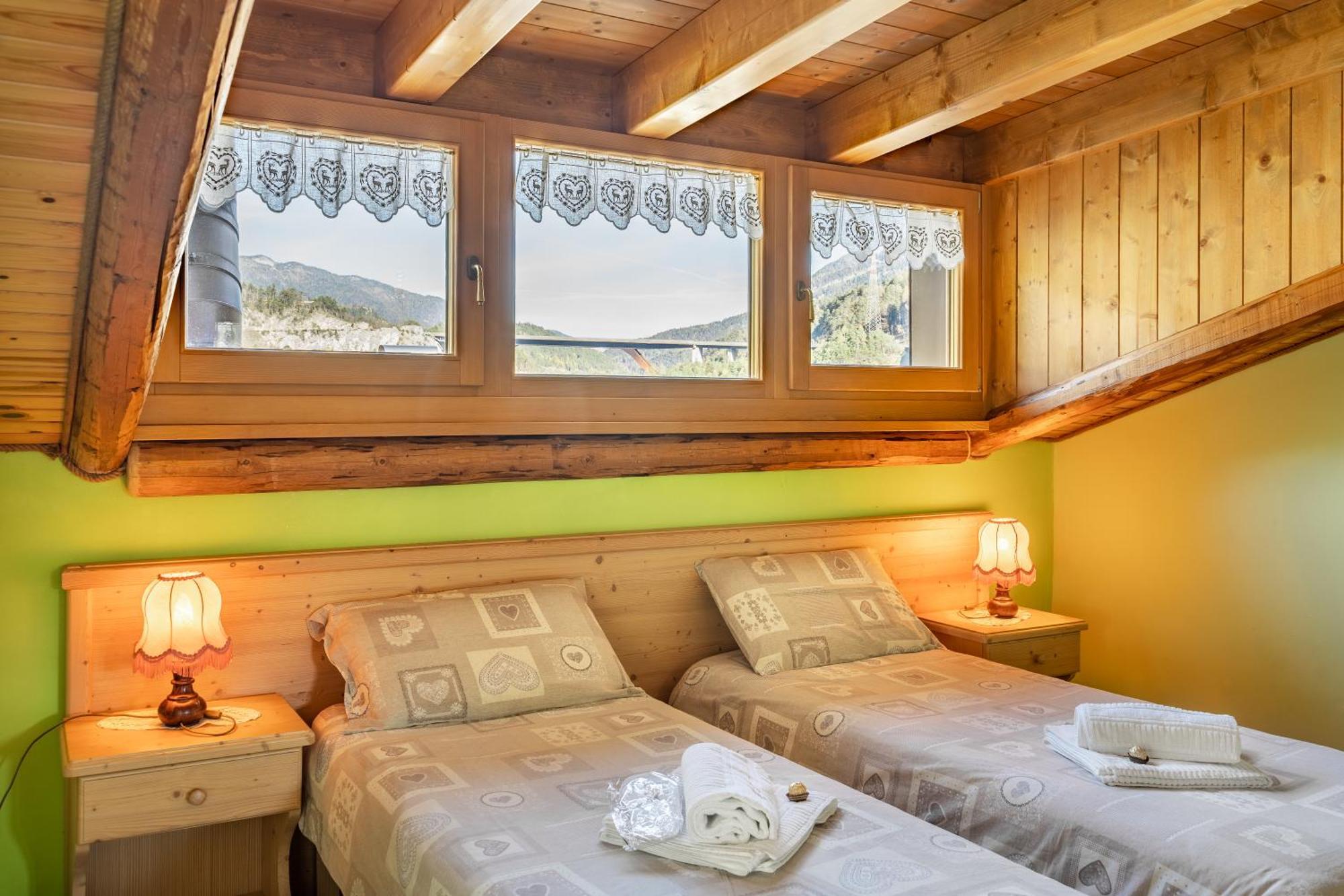 Perarolo di Cadore B&B La Genzianella מראה חיצוני תמונה